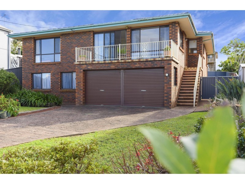 17 Dolphin Street, Ulladulla NSW 2539