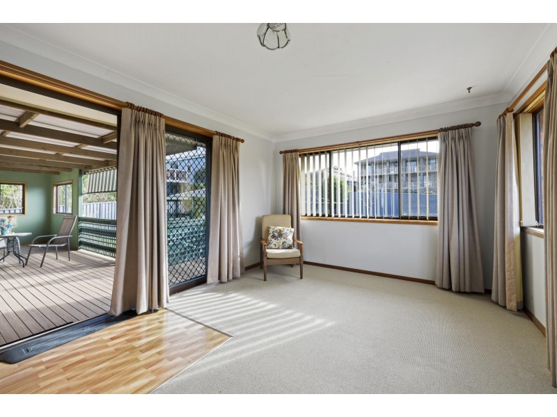 17 Dolphin Street, Ulladulla NSW 2539