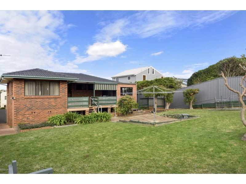 17 Dolphin Street, Ulladulla NSW 2539