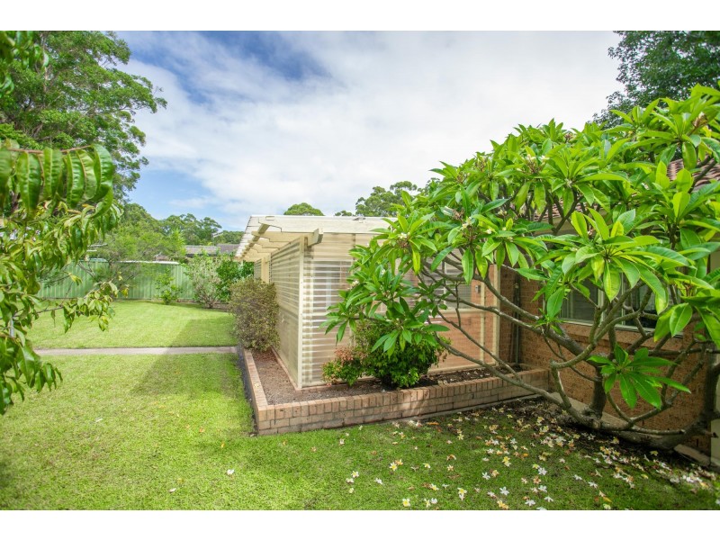 50 Leo Drive, Narrawallee NSW 2539