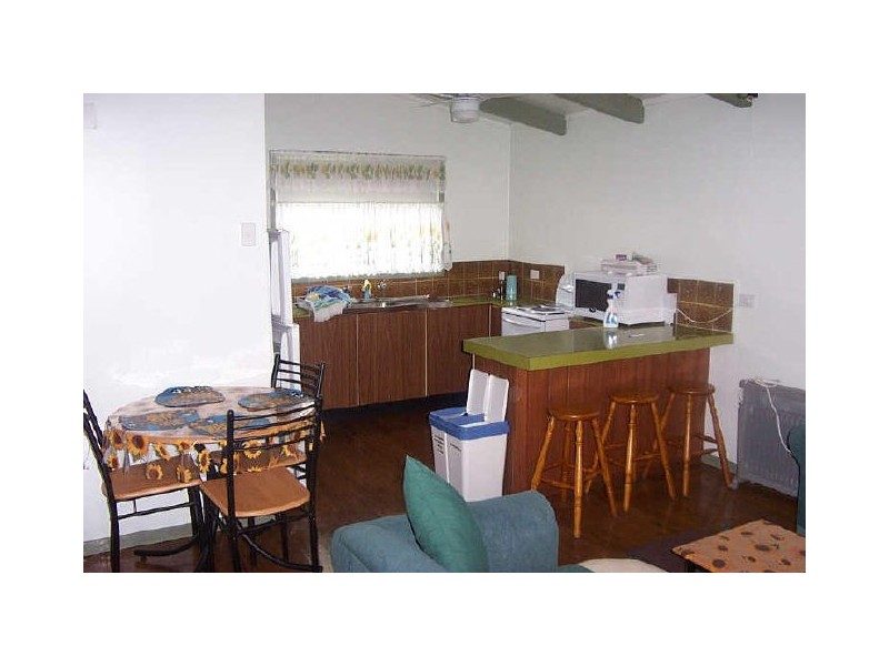 1 Bangalow St, Narrawallee NSW 2539