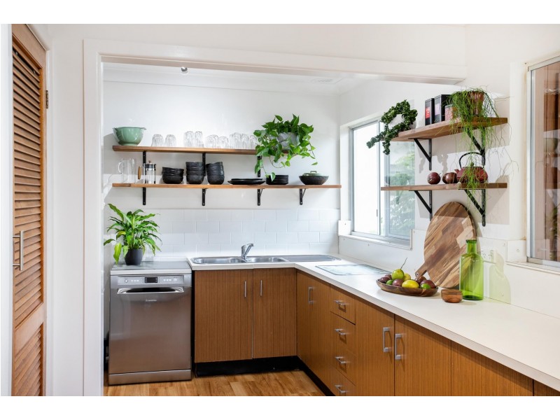 105 Matron Porter Drive, Narrawallee NSW 2539