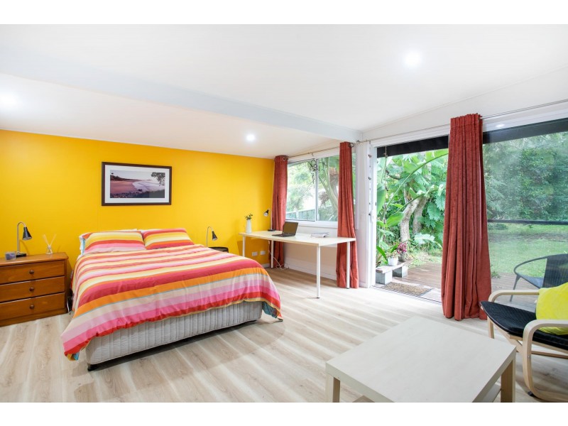 105 Matron Porter Drive, Narrawallee NSW 2539