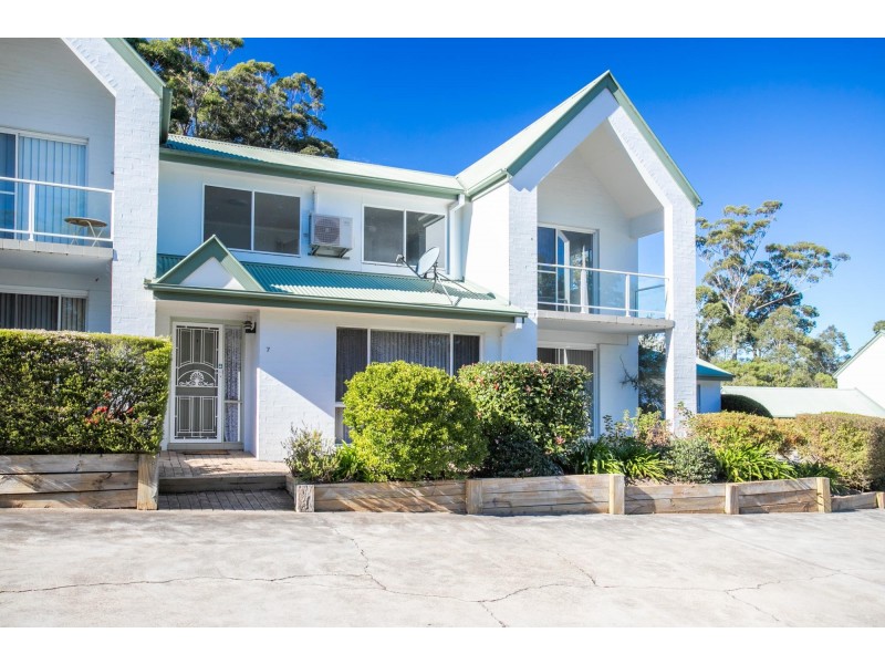 7/13-15 Augusta Place, Mollymook NSW 2539