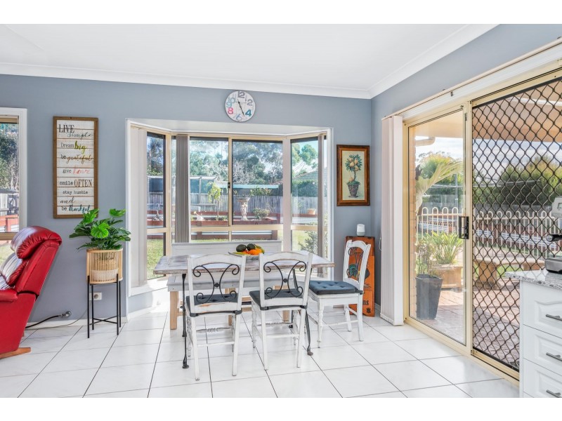 33 Leo Drive, Narrawallee NSW 2539