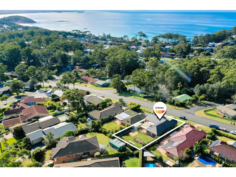 33 Leo Drive, Narrawallee NSW 2539