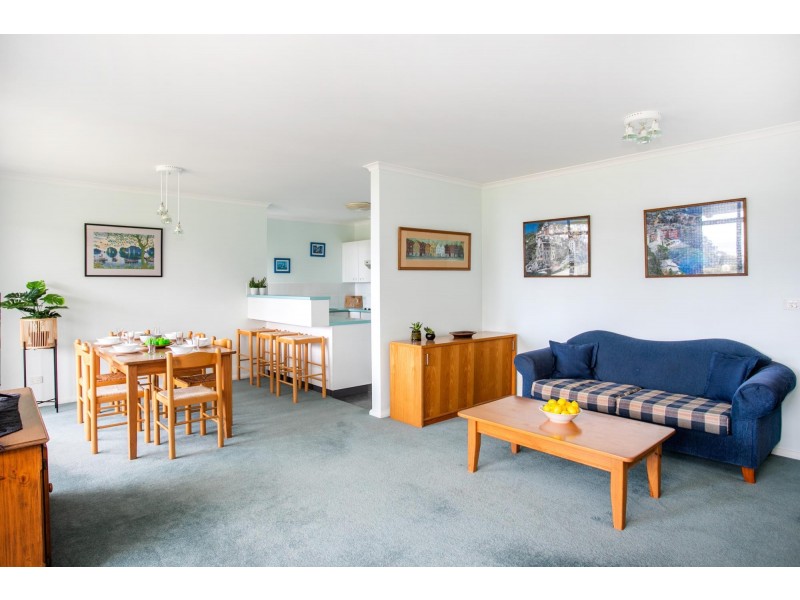 9/1A Mitchell Parade, Mollymook NSW 2539