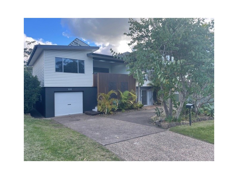 105 Matron Porter Drive, Narrawallee NSW 2539