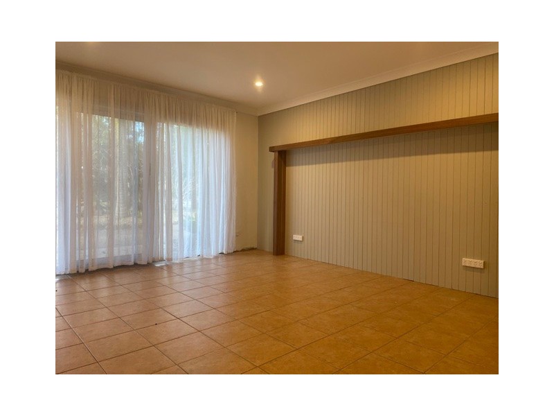 105 Matron Porter Drive, Narrawallee NSW 2539