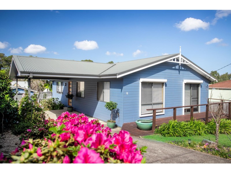 76 Wattle Street, Fishermans Paradise NSW 2539