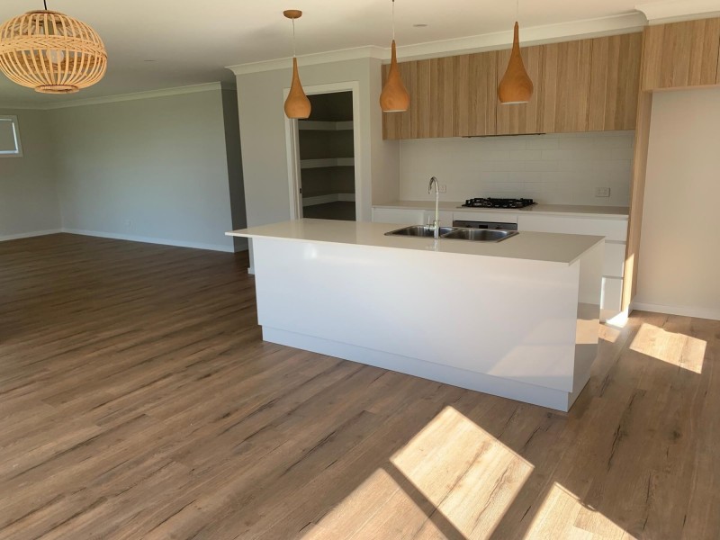 9 Como Avenue, Burrill Lake NSW 2539