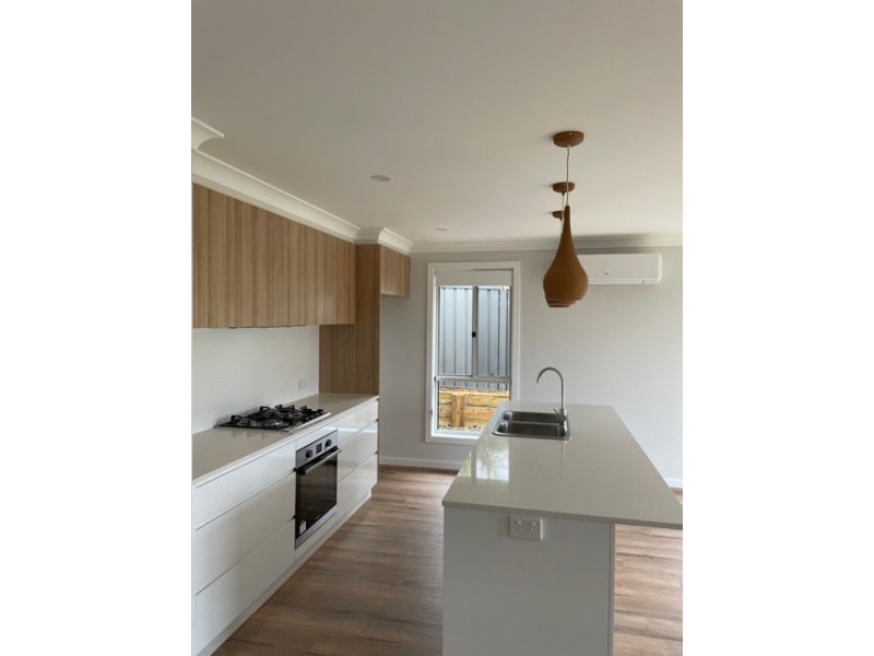 9 Como Avenue, Burrill Lake NSW 2539