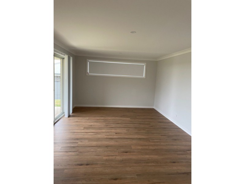 9 Como Avenue, Burrill Lake NSW 2539