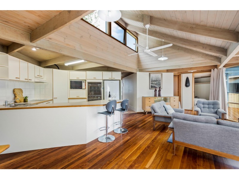 7 Parkland Drive, Kings Point NSW 2539