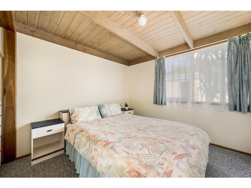 7 Parkland Drive, Kings Point NSW 2539