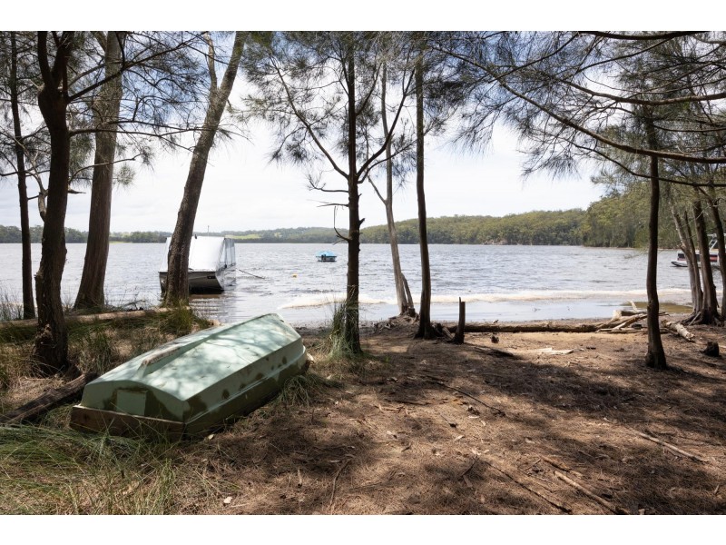 7 Parkland Drive, Kings Point NSW 2539