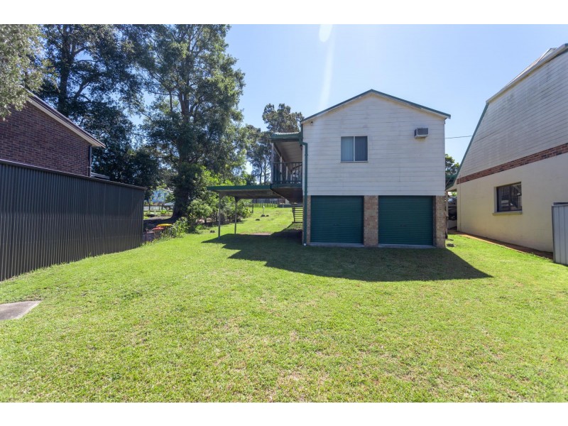 62 Wattle Street, Fishermans Paradise NSW 2539