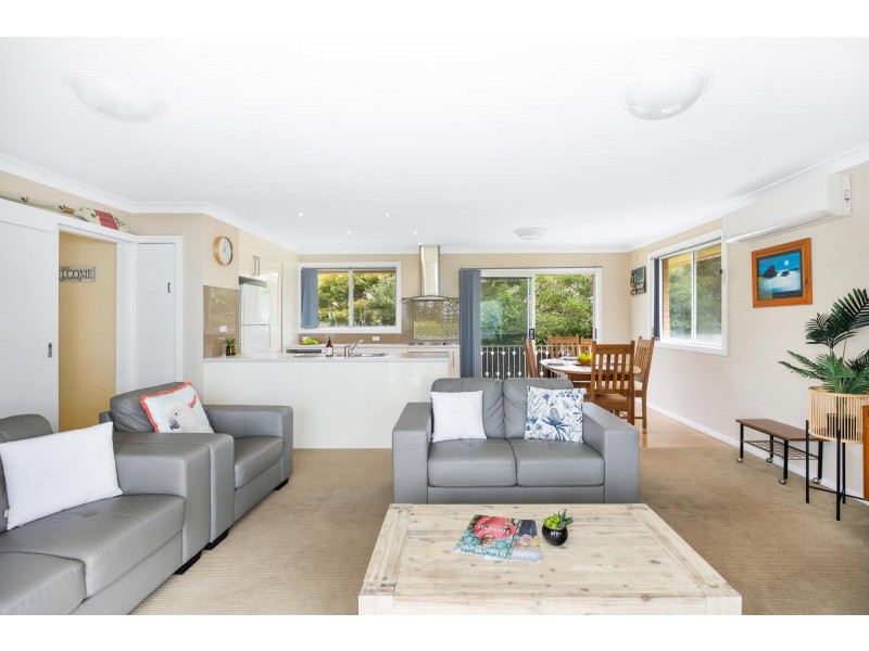 3 Booth Avenue, Narrawallee NSW 2539