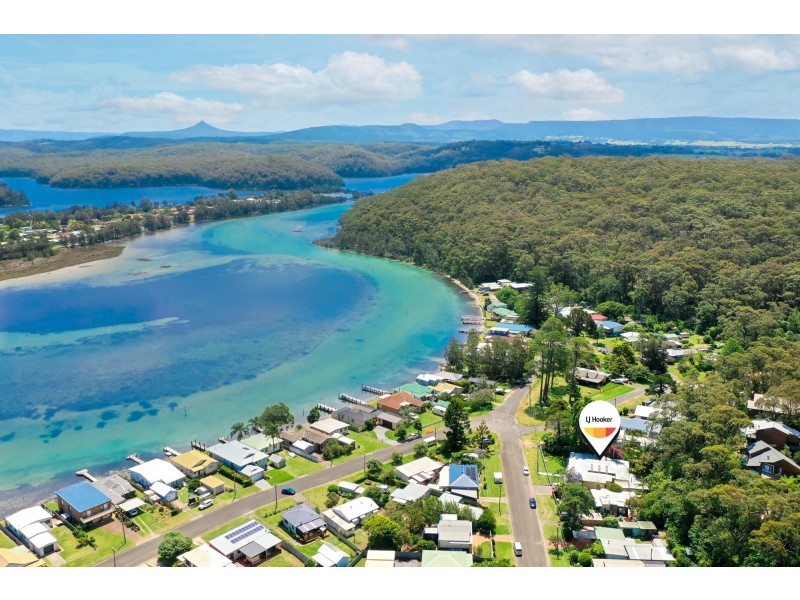 3 Commonwealth Avenue, Burrill Lake NSW 2539