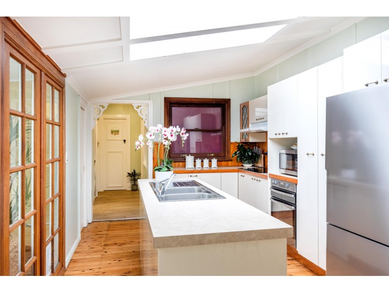 3 Commonwealth Avenue, Burrill Lake NSW 2539