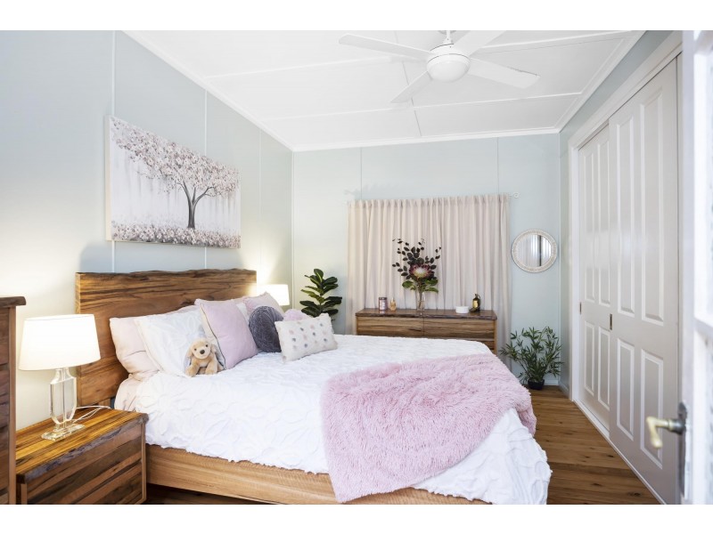 3 Commonwealth Avenue, Burrill Lake NSW 2539