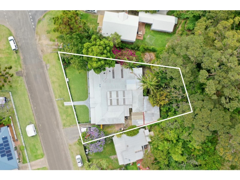 3 Commonwealth Avenue, Burrill Lake NSW 2539