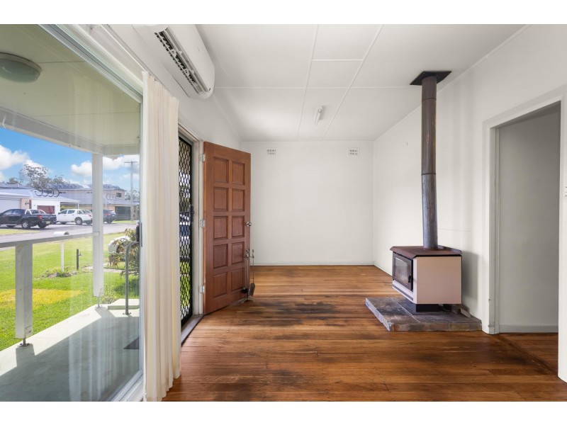 36 Lake View Drive, Burrill Lake NSW 2539