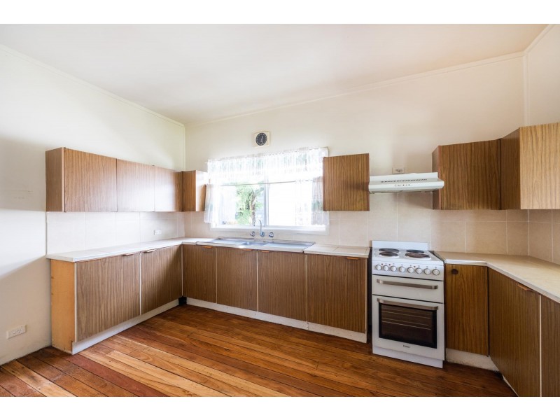 36 Lake View Drive, Burrill Lake NSW 2539