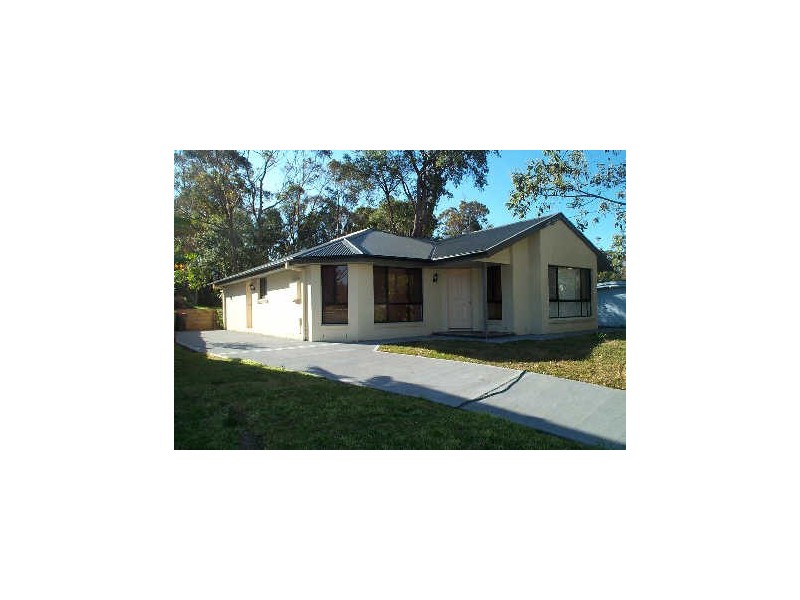 1 Carroll Avenue, Mollymook NSW 2539
