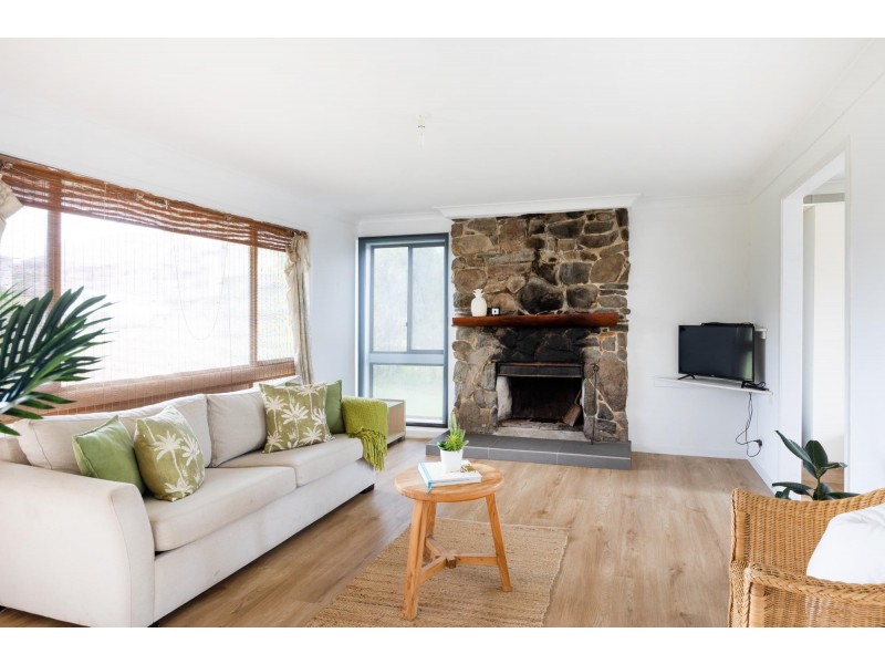 34 Lurnea Avenue, Bawley Point NSW 2539