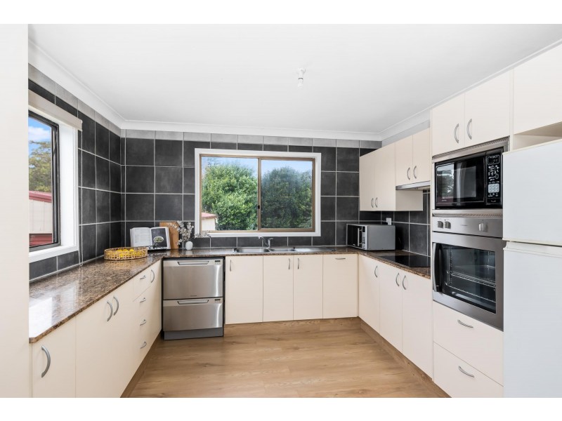 34 Lurnea Avenue, Bawley Point NSW 2539