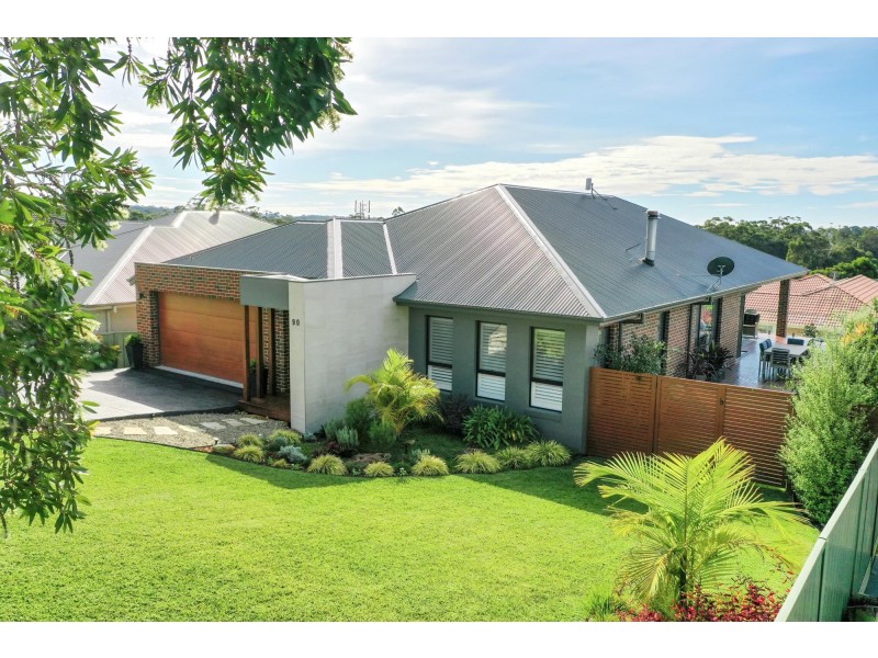 90 Golden Wattle Drive, Ulladulla NSW 2539