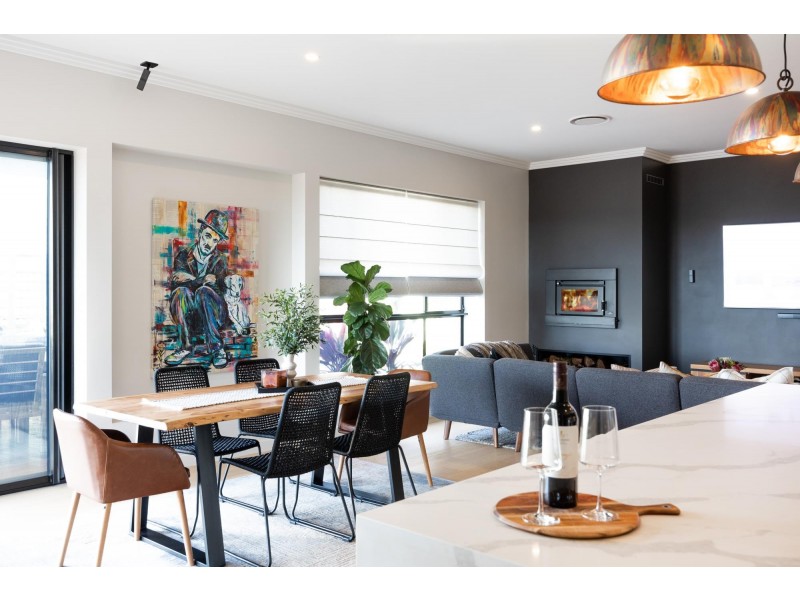 90 Golden Wattle Drive, Ulladulla NSW 2539