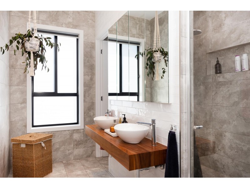 90 Golden Wattle Drive, Ulladulla NSW 2539