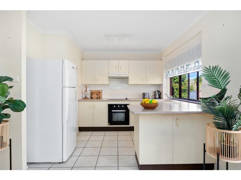 42 Lyra Drive, Lake Tabourie NSW 2539