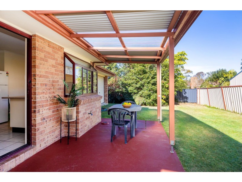 42 Lyra Drive, Lake Tabourie NSW 2539