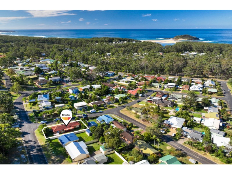 42 Lyra Drive, Lake Tabourie NSW 2539