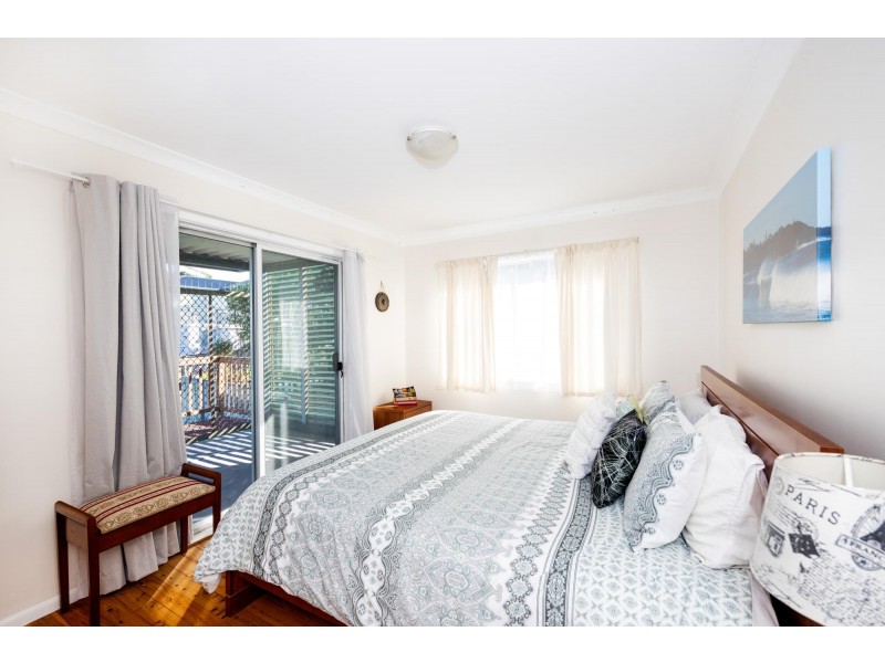 204 Mitchell Parade, Mollymook Beach NSW 2539
