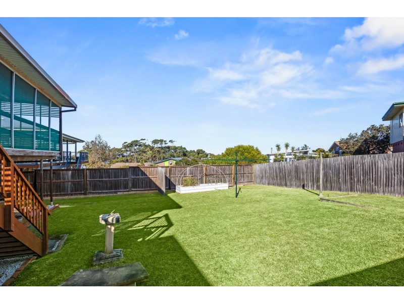 204 Mitchell Parade, Mollymook Beach NSW 2539