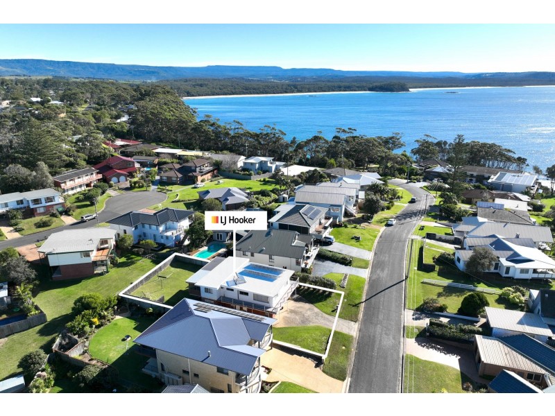 204 Mitchell Parade, Mollymook Beach NSW 2539
