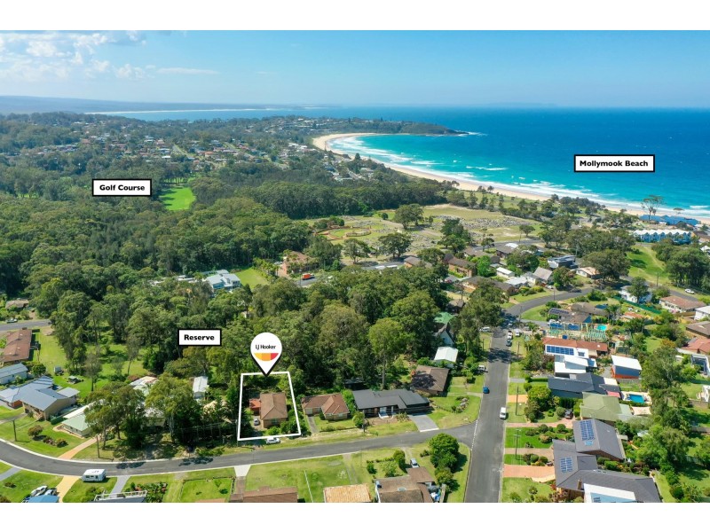 14 Turner Street, Mollymook NSW 2539