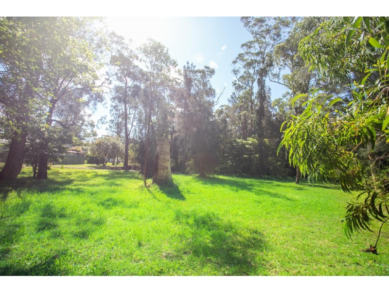 14 Turner Street, Mollymook NSW 2539