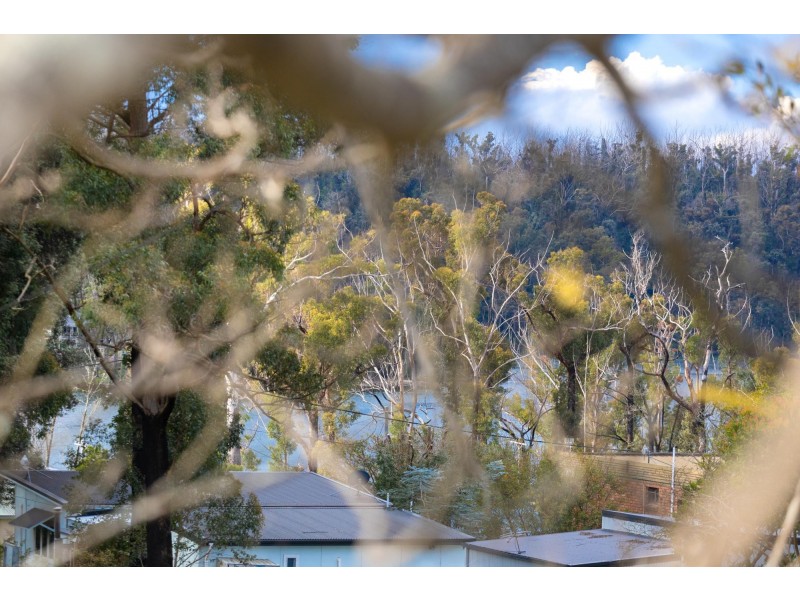 6 Cameron Street, Conjola Park NSW 2539