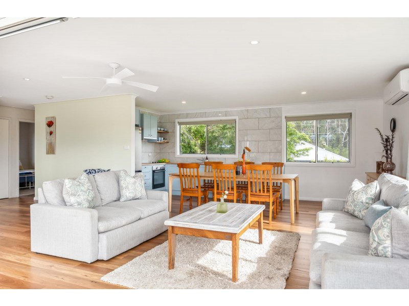 6 Cameron Street, Conjola Park NSW 2539