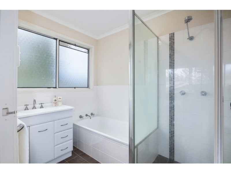 6 Cameron Street, Conjola Park NSW 2539