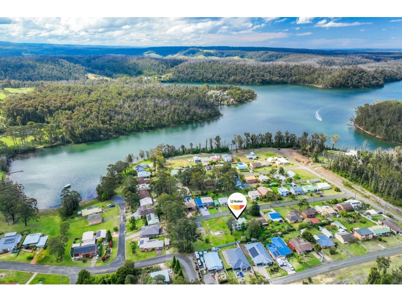 6 Cameron Street, Conjola Park NSW 2539