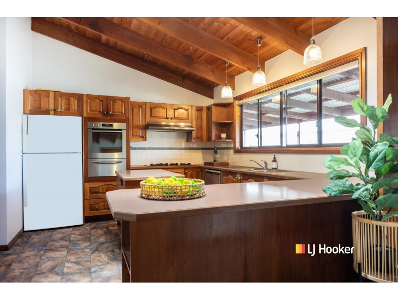 32 Kurrajong Crescent, Conjola Park NSW 2539