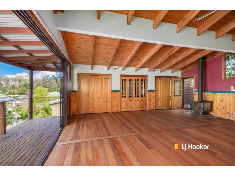 32 Kurrajong Crescent, Conjola Park NSW 2539