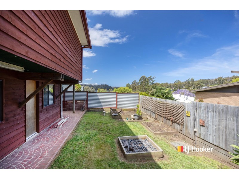 32 Kurrajong Crescent, Conjola Park NSW 2539
