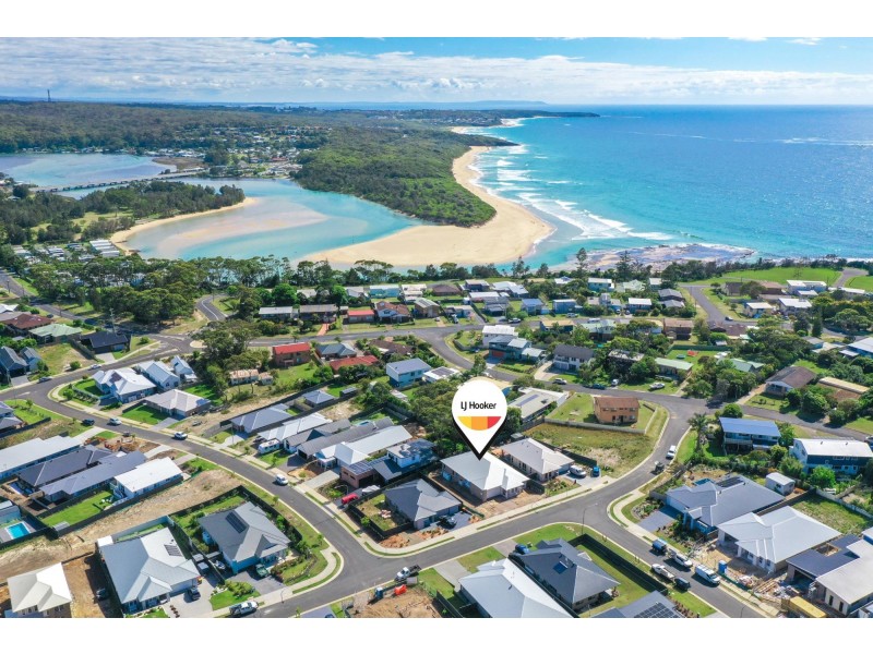 8 Mirida Drive, Dolphin Point NSW 2539